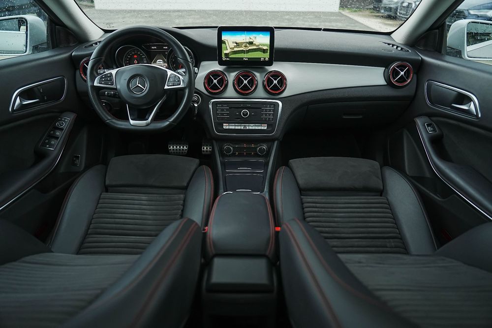 Mercedes-Benz CLA 250