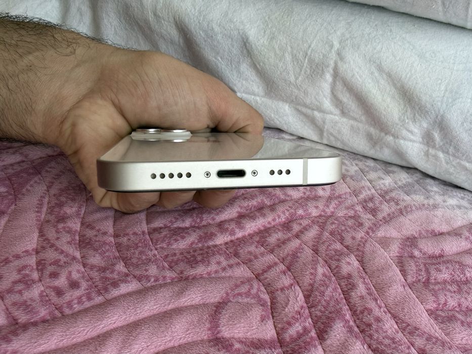 Продам Айфон 14 starlight 128gb