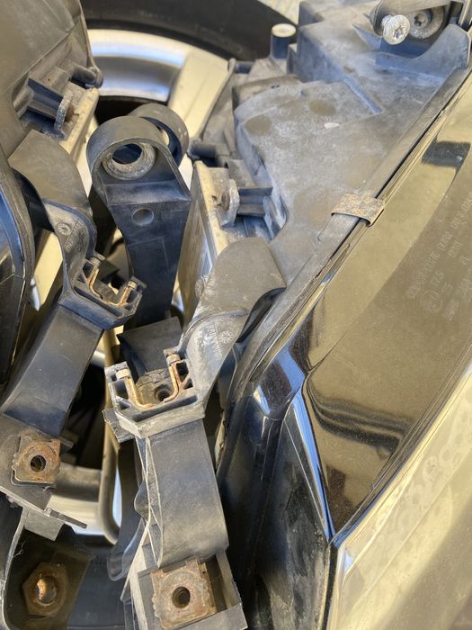 Far stanga/dreapta/xenon led/audi a4 b8