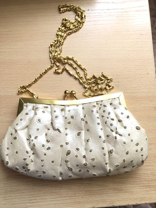 Нарядная маленькая сумочка