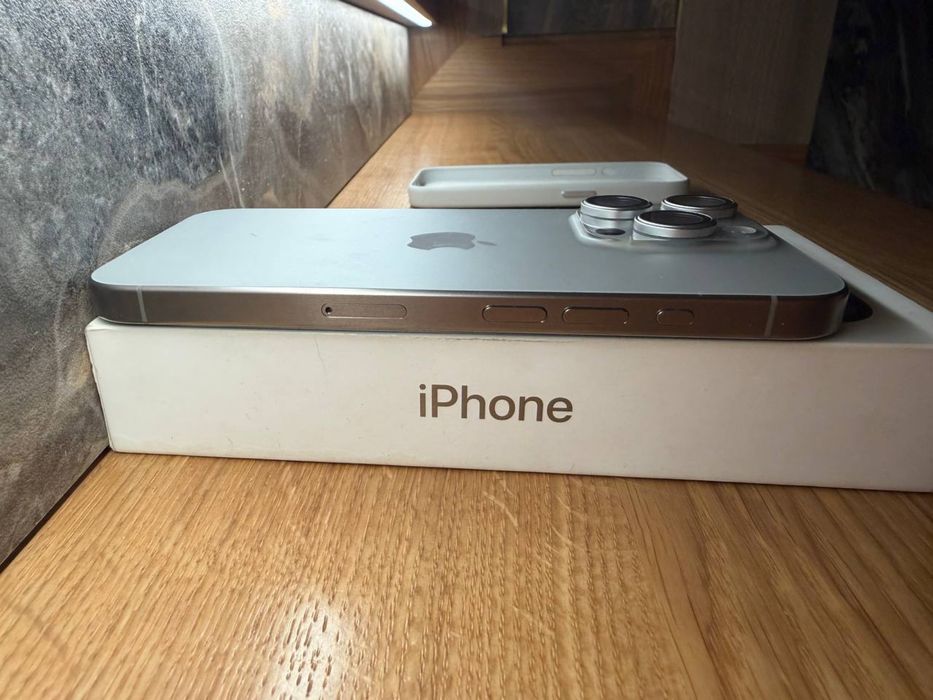 Iphone 15 pro 256 gb