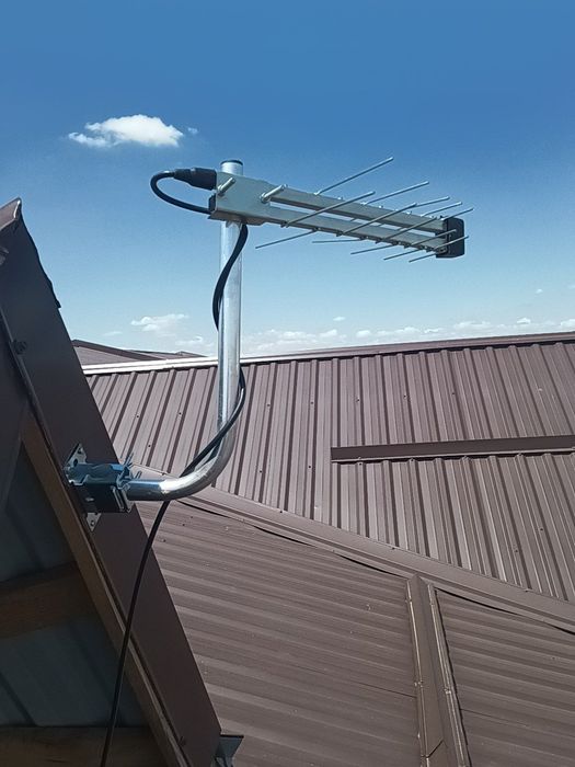 Установка эфирных антенн, настройка SMART TV, монтаж телевизора