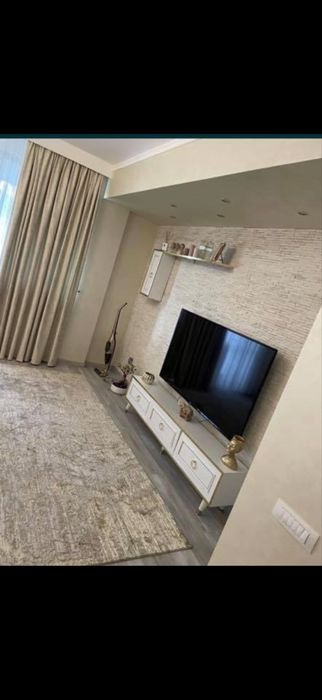 Vand apartament tomis plus