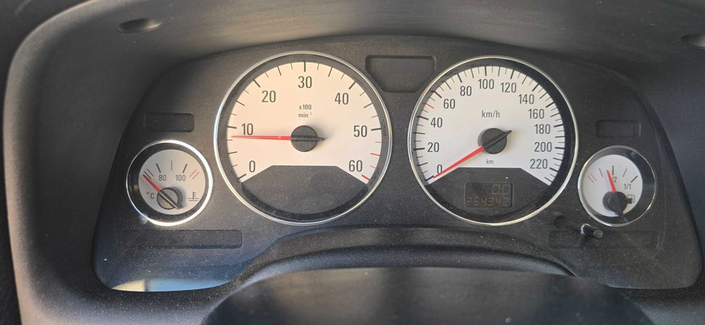 Opel Astra G 1.7