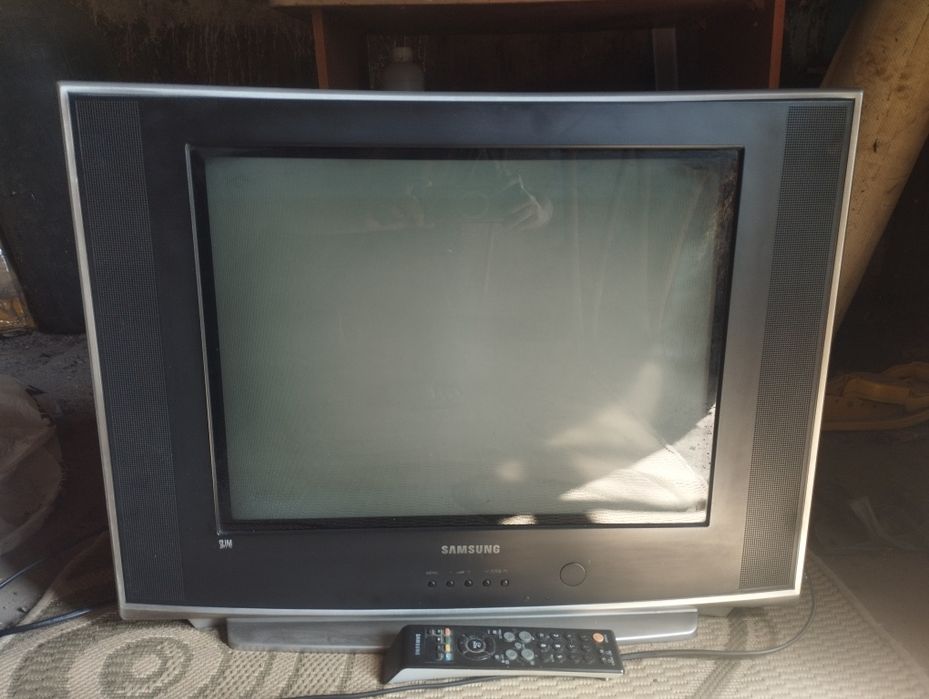 Телевизор Samsung 51см