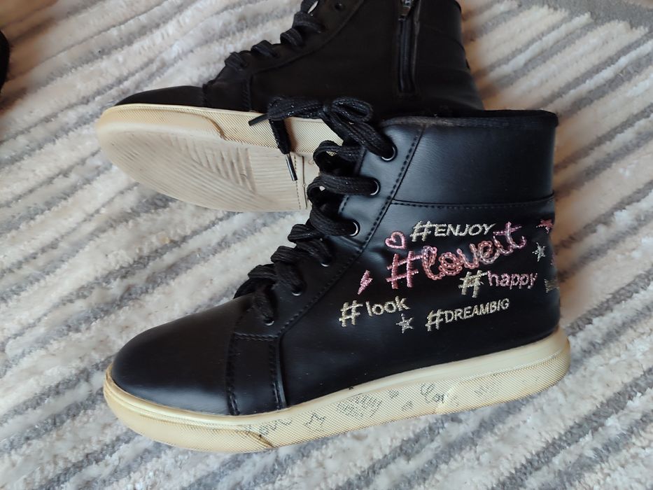 Ботинки от waikiki Турция 35р