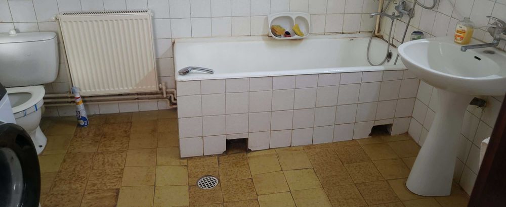 Vând sau schimb casa in Lucăceni