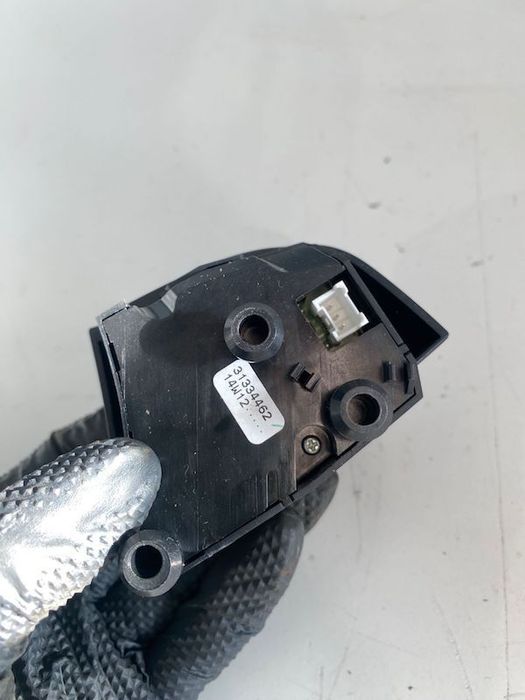 Comanda volan audio/bluetooth cruise control VOLVO V40 V60 XC60 V70 XC70 31334462