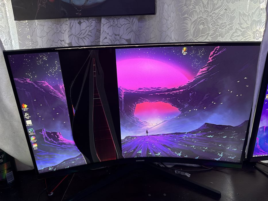 Монитор Samsung g5 32 диагональ