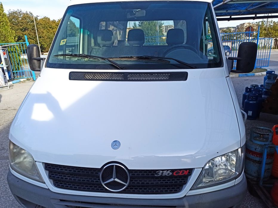 Транспорт с бусове   с падащ борд