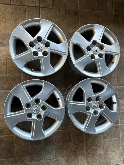 Оригинални джанти Toyota Auris / Тойота 15" 5х114.3