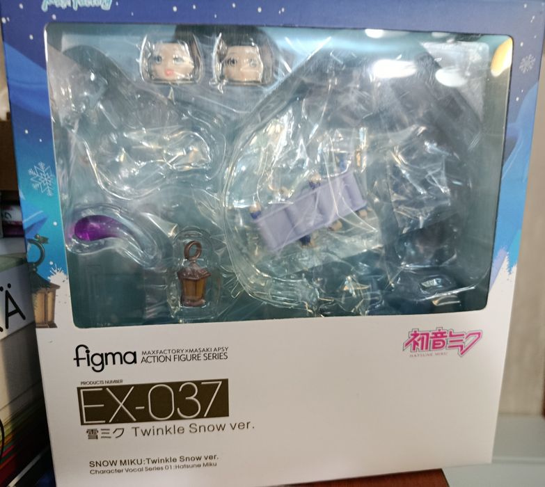 фигурка хатсуне мику