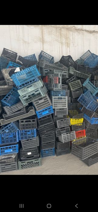 Срочно продаются пластмассовые ящики