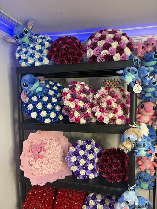 buchet sapun trandafiri sclipicii cadou stich