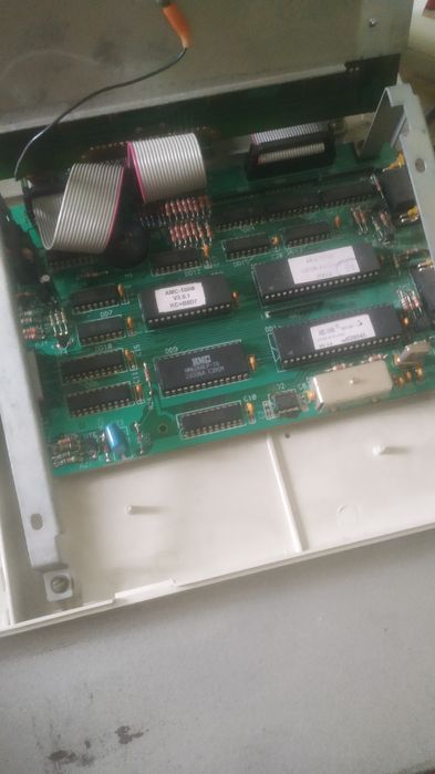 Кассовые аппараты АМС-100.