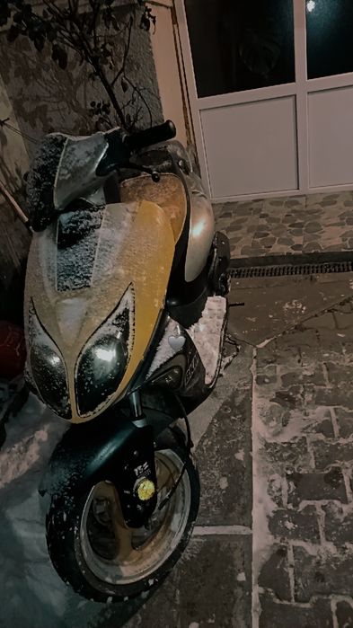 Vând scuter 125cc