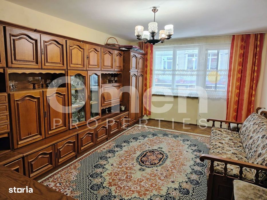 Apartament 3 camere de vânzare – Zona Dragoș Vodă, Baia Mare