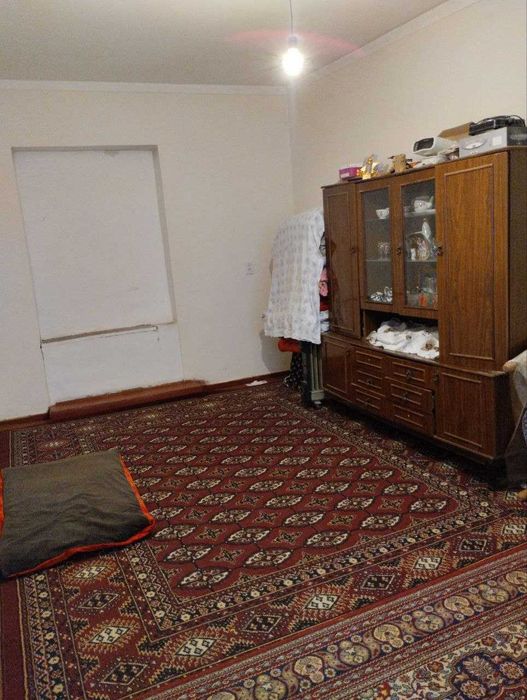 Хасанбай.    Кенсай.    Коттедж    2 х    этажный.   4    комнаты.