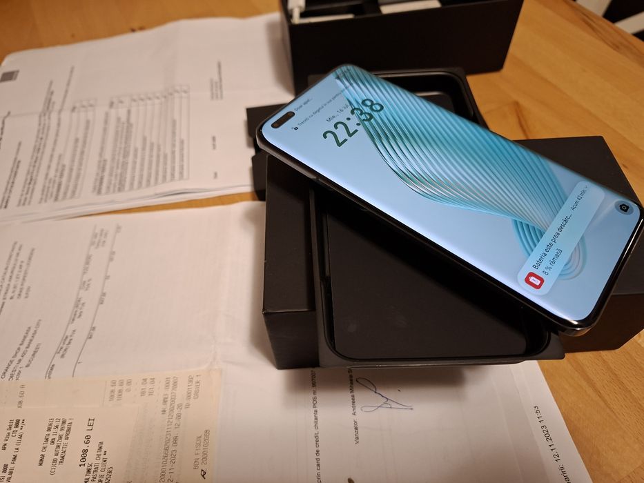 HONOR Magic 5 PRO în stare excelentă, full box și accesorii Bucuresti ...