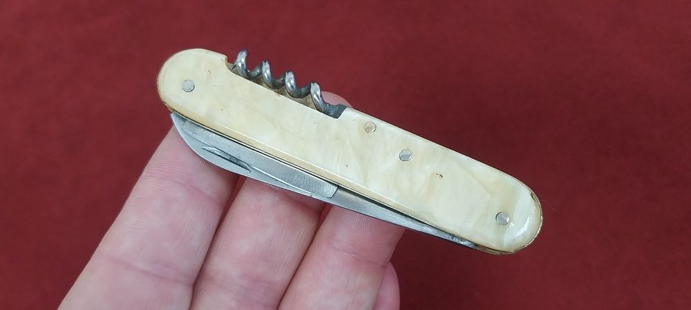 Джобно ножче - "П.Денев"