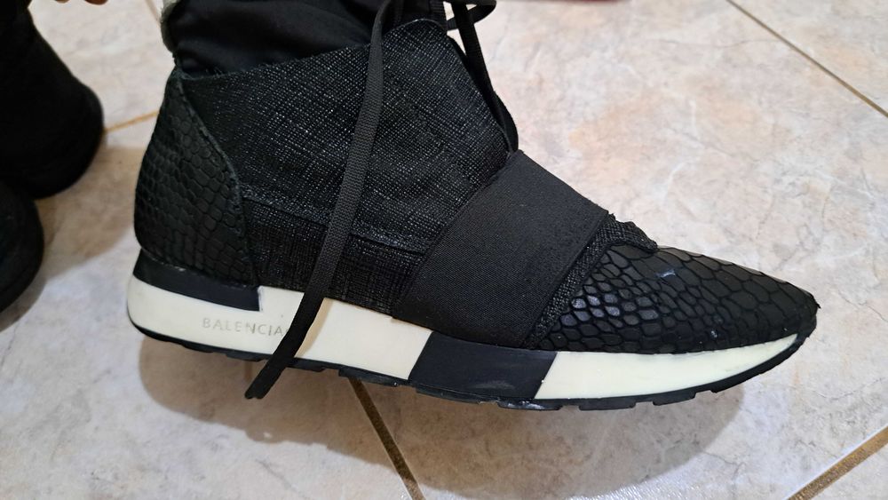 Дамски обувки Balenciaga 39 номер ,кожа и плат ,черни ,бяла подметка