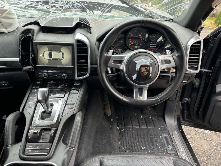 Porsche Cayenne 958 3.0D 239hp Порше Кайен на части!