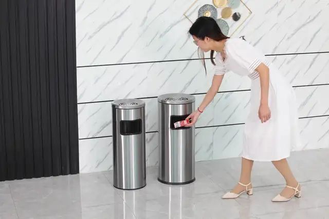Мусорное ведро из нержавеющей