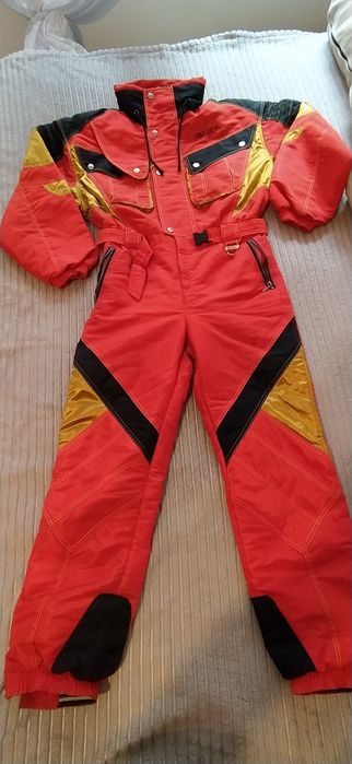 Екип за ски, гащеризон