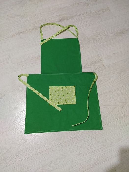 Готварски престилки и шапки