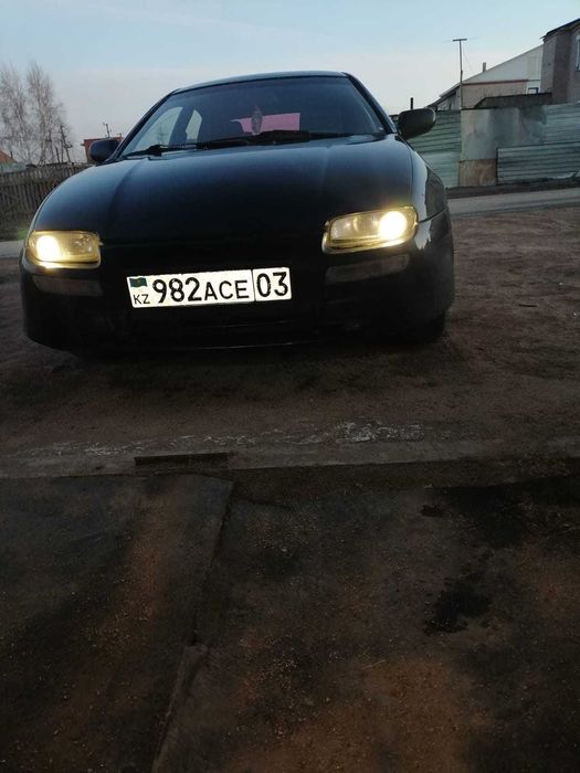 Продам Мазда 323