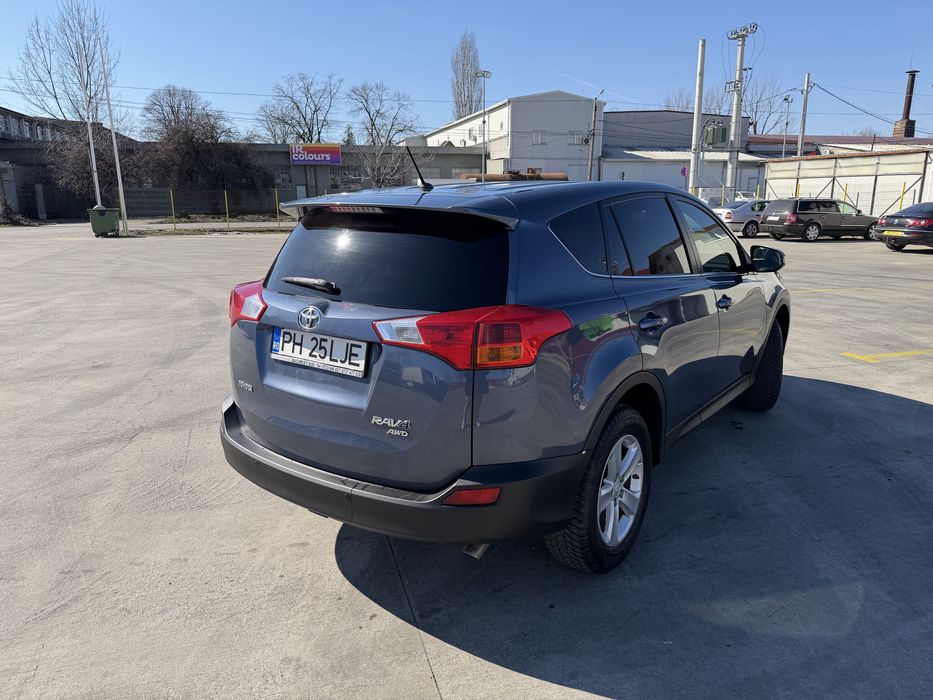 Vand Toyota Rav 4