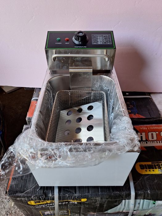 Фритюрник ел.  Професионален фритюрник 8л. 2 модела