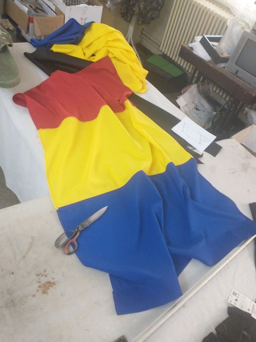 Steag / Drapel, Mare! 2,7m lungimea/1,45m lățimea, rezistent la UV