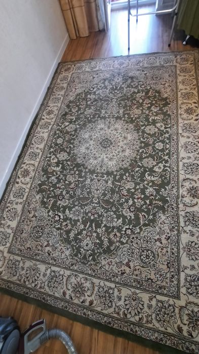 Ковер 2на3 чистый