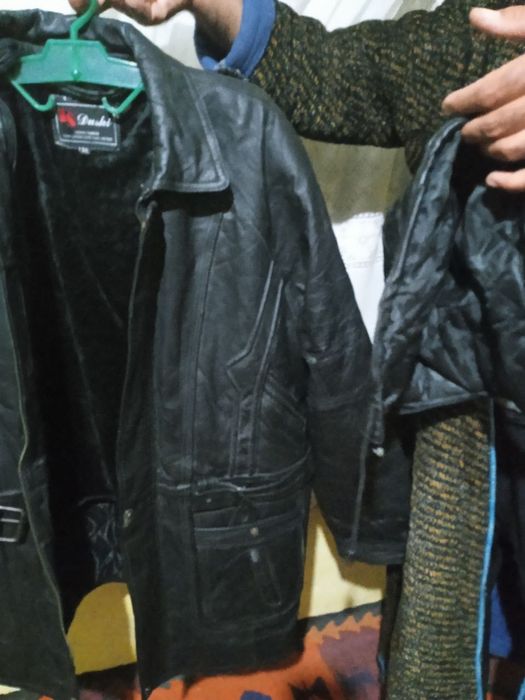 Chisti kojali issiq kurtka  razmeri 5xl xamyonbop