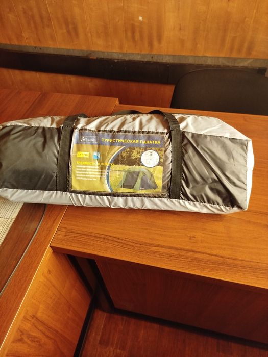 Палатка летняя и всесезонная.