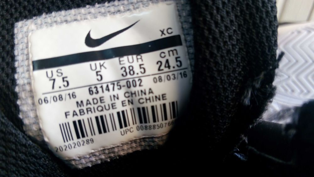 ''Nike Zoom Vapor Tour''оригинални маратонки 38.5 номер