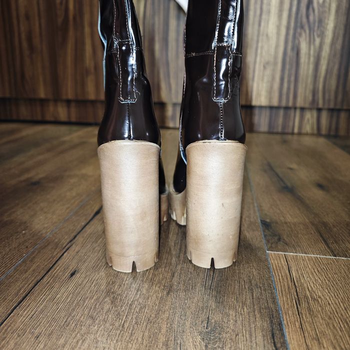 Stiū кафяви ботуши на платформа до коляното 39 р-р