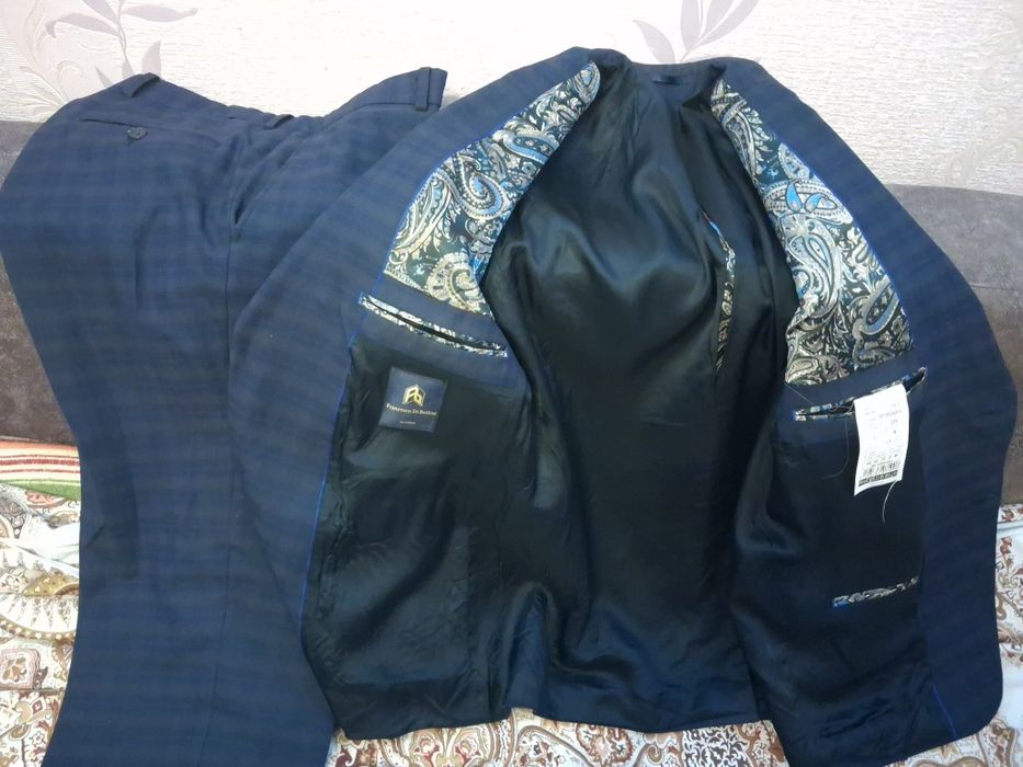 Продам костюм двойка