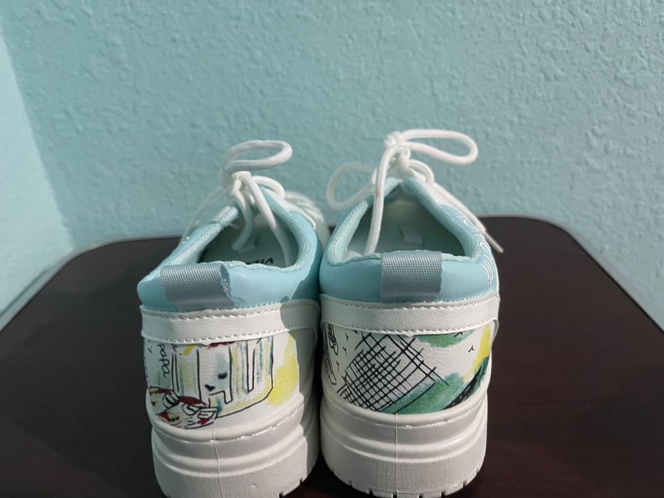 Кроссовки унисекс