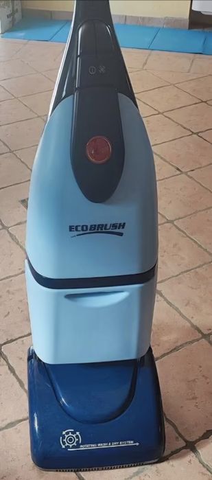 Mașină de curățat spălat și aspirat pardoseli dure Hoover F 5950 identic Lavor Sprinter