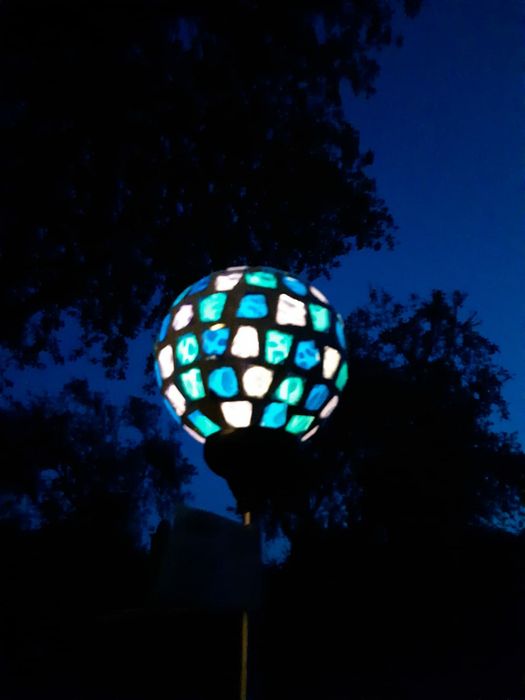 Termometru cu lampă solara si lampi solare pt. grădină