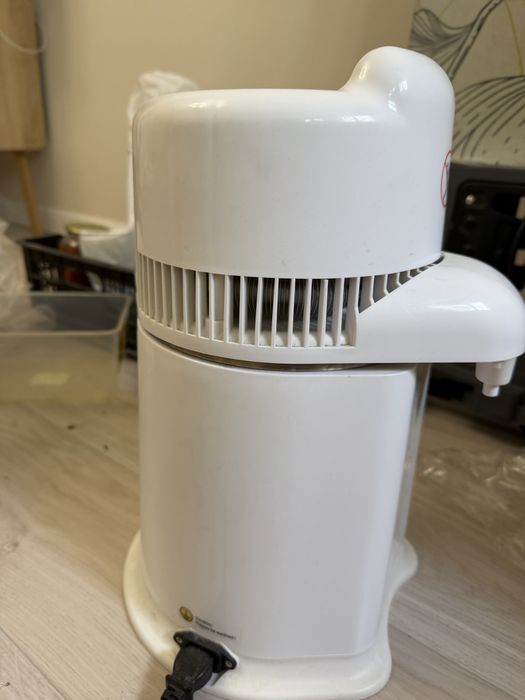 Продаю дистилятор для воды