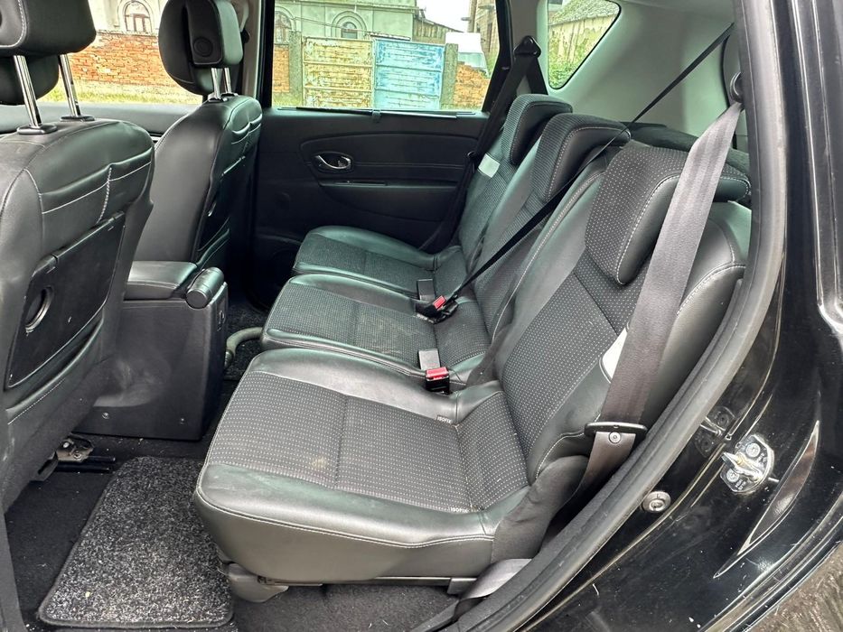 Renault Scenic 1.5dci Led 2012 5locuri