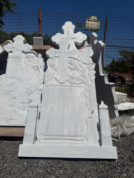 Depozit Marmură Cruci Marmura Cruci Granit Mozaic