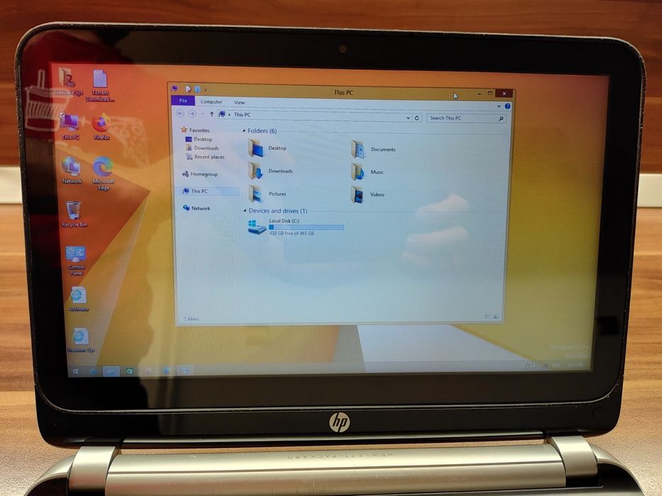 Мини лаптоп HP Pavillion