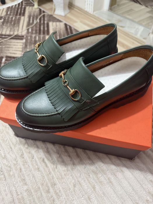 Pantofi de vanzare marimea 42