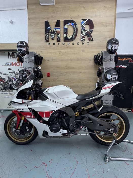 YAMAHA R1 2023 60 th anniversary