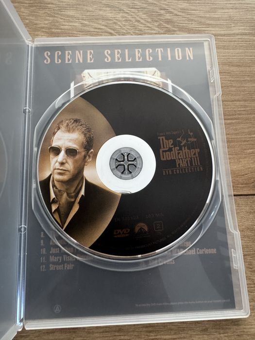 Колекция DVD „Кръстникът“ – пълна трилогия