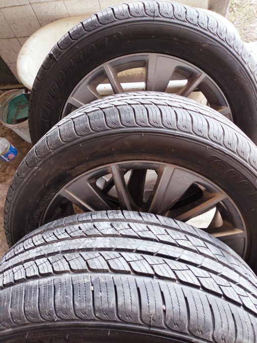 Шины новые продаётся